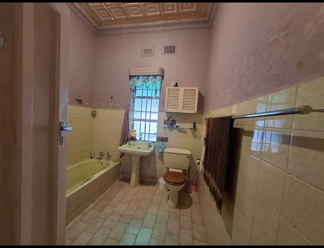 4 BEDROOM HOUSE FOR SALE IN BRENTHURST